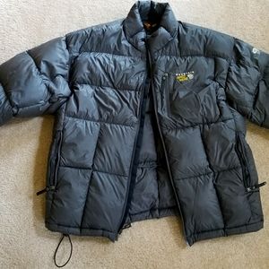 Mountain Hardwear Down Jacket - XL